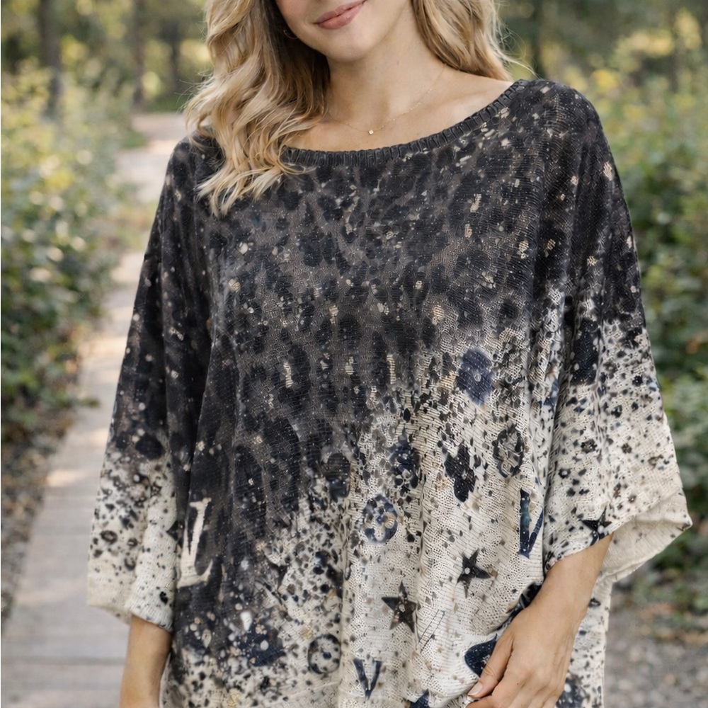 Italian Cotton Poncho Top Gray Leopard Marbled Print One Size